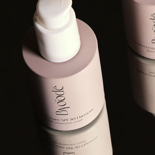 Light Cream SPF30 Harmony no deja acabado blanquecino y aporta antioxidantes.