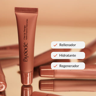 Chía Lip Therapy destaca por su acción rellenadora, hidratante y regeneradora, dejando los labios visiblemente más suaves y nutridos.