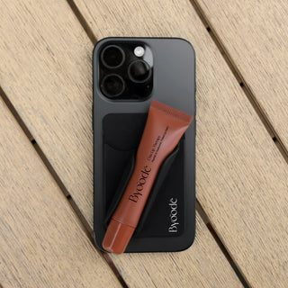 Bálsamo labial hidratante con péptidos y color