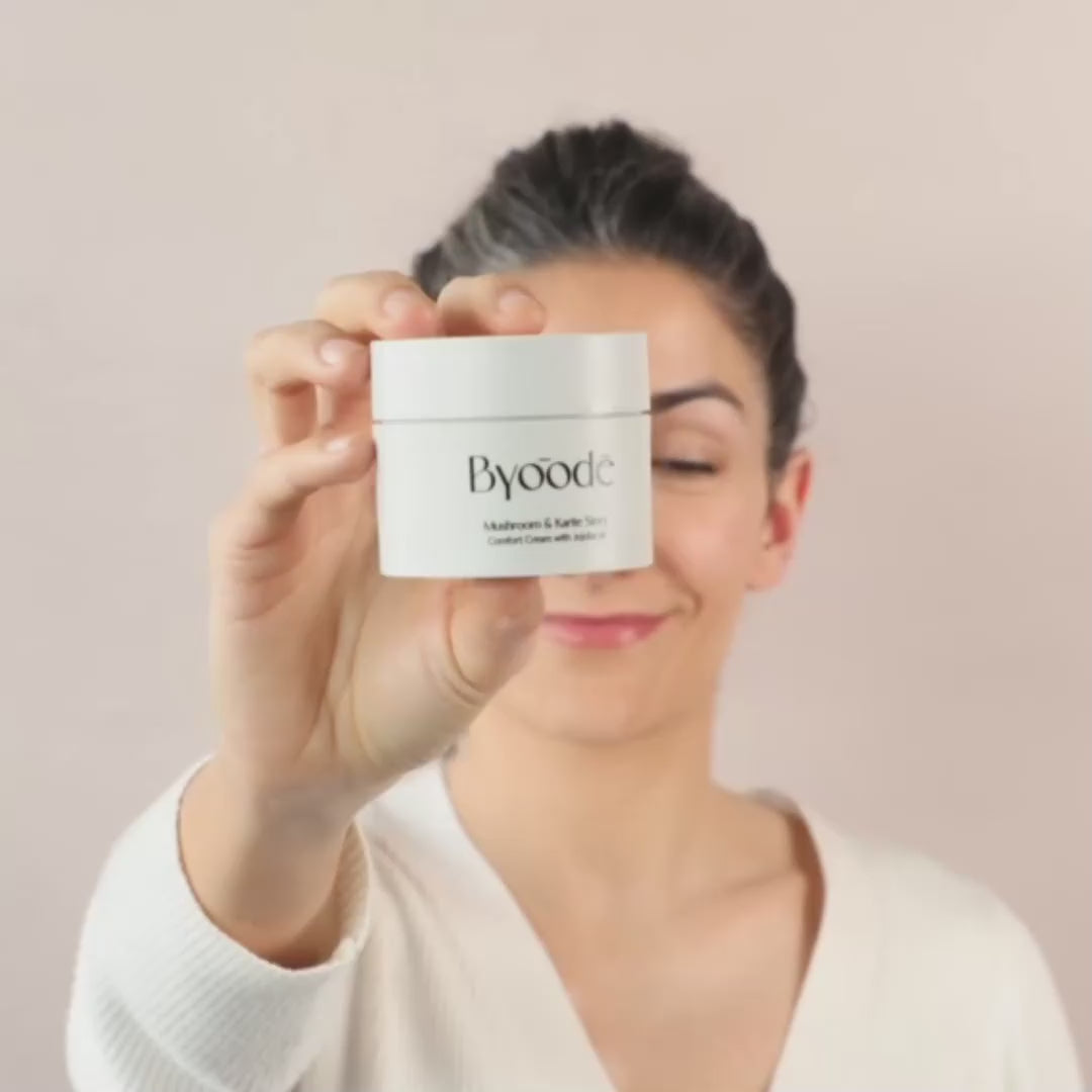 Crema hidratante ultranutritiva con manteca de karité y aceite de jojoba